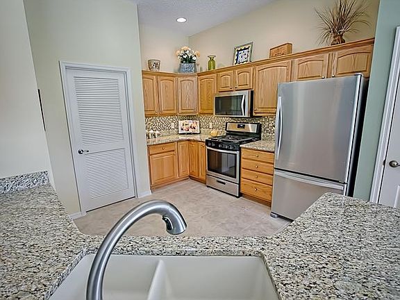 5th image of 17975 SE 88th Grimball Ave