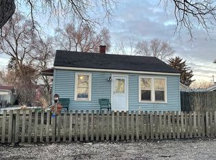 408 Reising Ave, Aurora, IL 60505