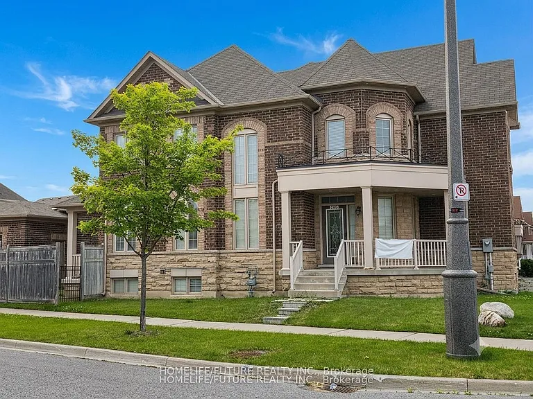132 William Berczy Blvd — Photo 1