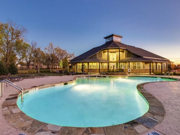 605 SW 119th St #2-2203