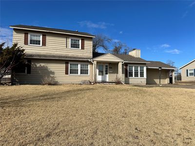 422 42nd St NE, Cedar Rapids, IA, 52402