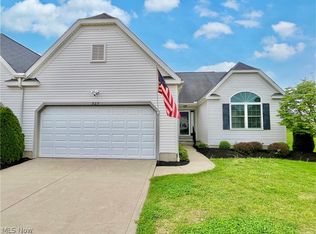 927 Devonwood Dr, Wadsworth, OH 44281