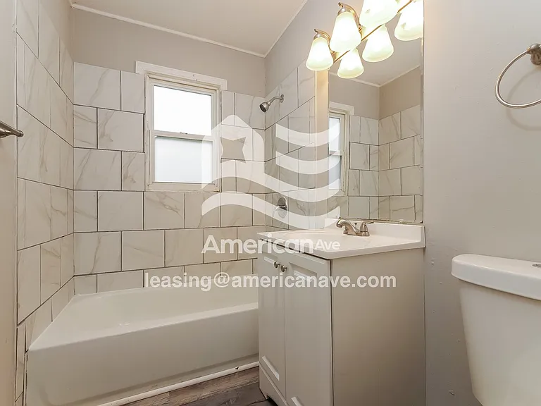 865772_011_main_bathroom_13663306.jpg