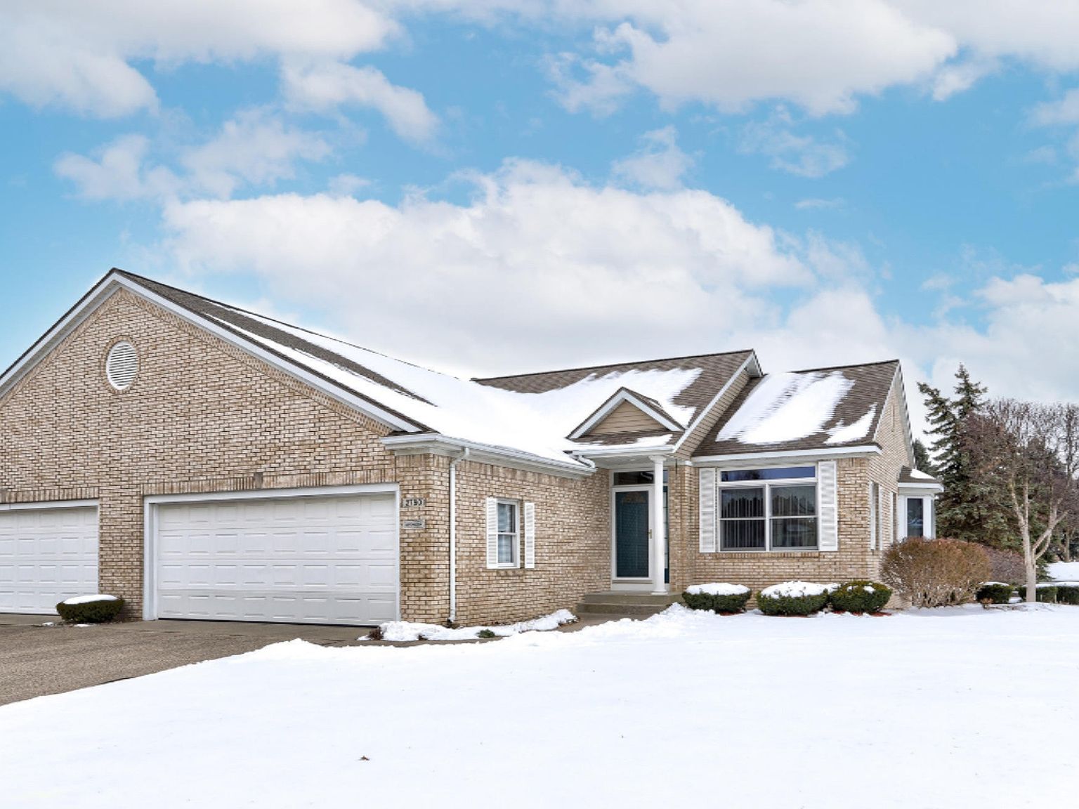 2760 Cedargrove Ct, Jenison, MI 49428 Zillow