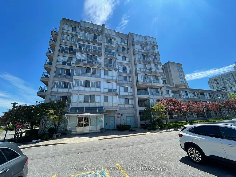 25 Cumberland Ln #214 — Photo 22