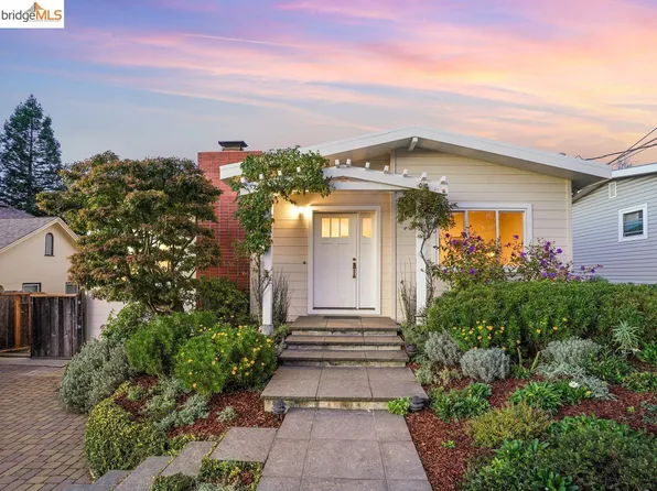 7063 Thornhill Dr, Oakland, CA 94611