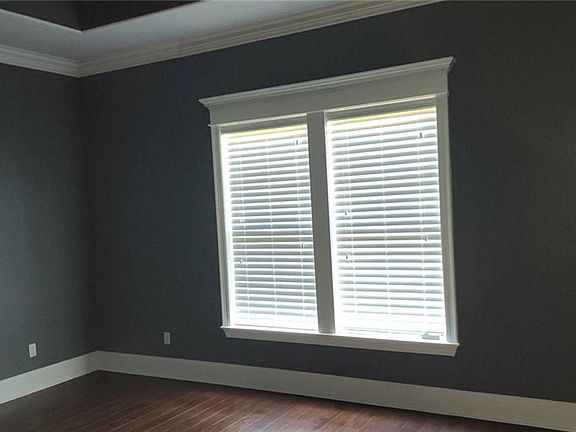 4th image of 3051 Mesa Ln