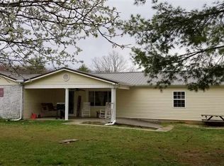 1835 Mountain View Rd, Robbins, TN 37852