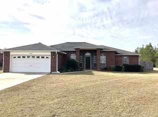 7084 Season Dr, Milton, FL 32570