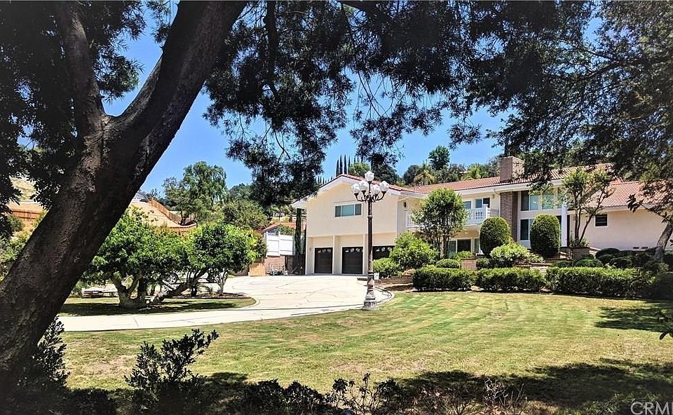 1st image of 19926 E Lorencita Dr