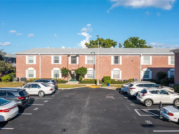 3866 37th St S APT 47, Saint Petersburg, FL 33711