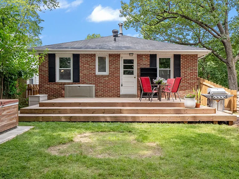 11960 Manhattan Ave — Photo 15