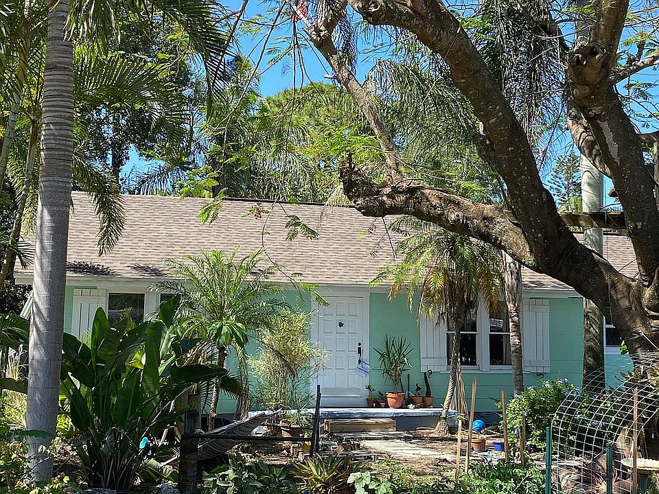 1st image of 1429 Rose Ln