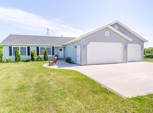 W4432 County Road G, Cedar Grove, WI 53013