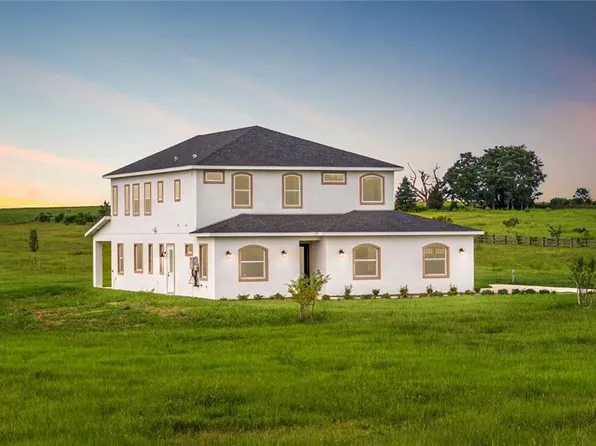 21786 NW 27th St, Morriston, FL 32668