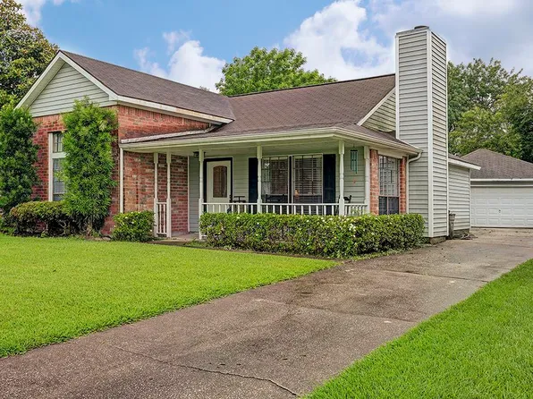 1306 Carefree Dr, League City, TX 77573