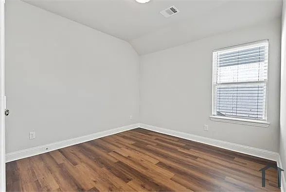 1733 Barnwood Trce — Photo 23