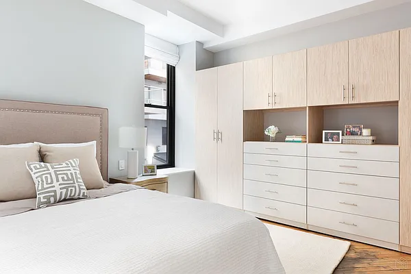 Sold by Halstead Real Estate | media 16