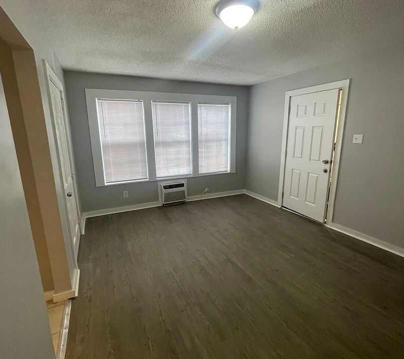 West Tennessee Street Complex 425 Tennessee St Florence AL Zillow