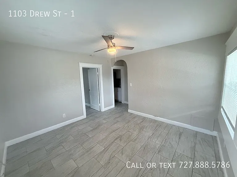 1103 Drew St #1 — Photo 9