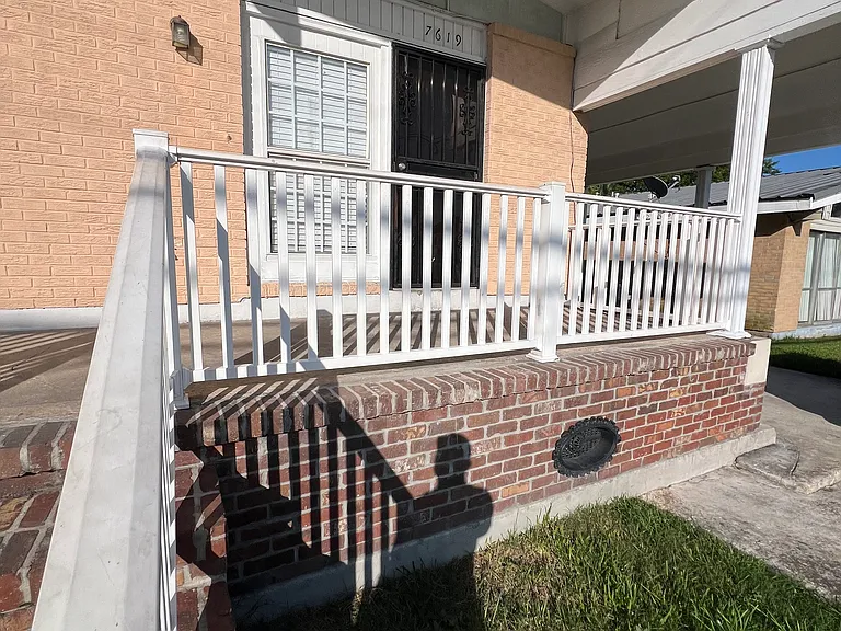 Downman Rd — Photo 9