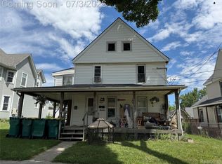 305 E Main St, Durand, MI 48429