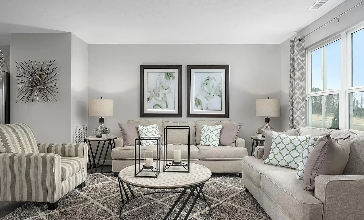 4 bed, 2000 sqft, $2,295 — Photo 4