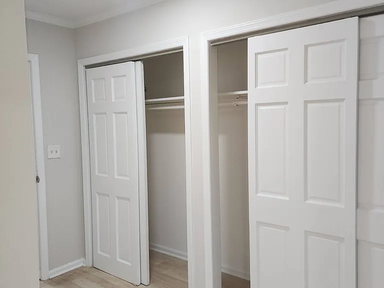 70 Elm Ave — Photo 3