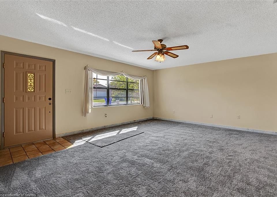 1st image of 108 Pine Dr