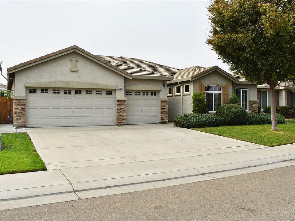 1st image of 3346 Costantino Cir