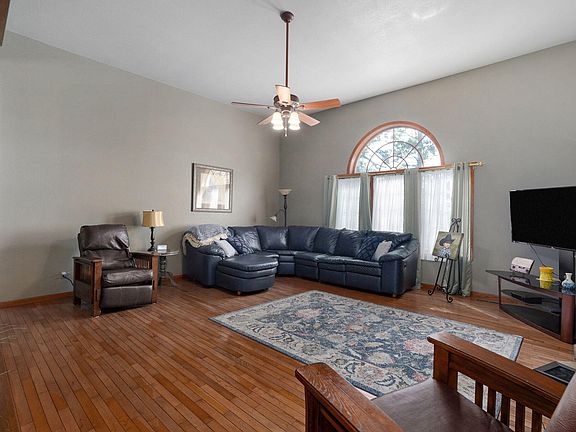 5th image of 15169 Lawrence 2154