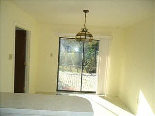 4th image of 3301 Key West Dr