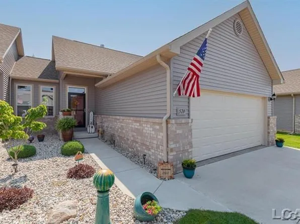 579 Ridge Ln, Tecumseh, MI 49286