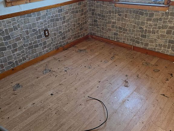 5th image of 67 State Street