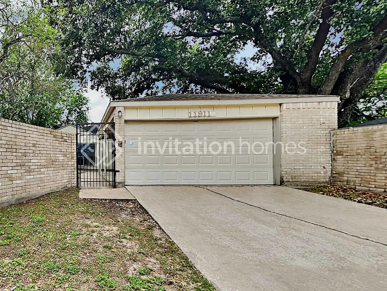 11911 N Youngwood Ln Houston, TX 77043 — Photo 1