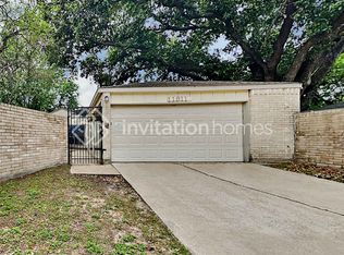 11911 N Youngwood Ln, Houston, TX 77043