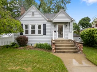 1403 Homecrest Ave, Kalamazoo, MI 49001