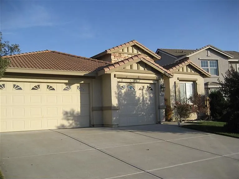 3333 Brolio Ct photo 1