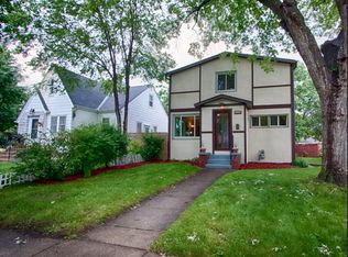 3852 Perry Ave N, Robbinsdale, MN 55422