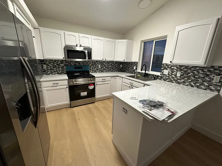 7915 Chehalis Dr — Photo 21