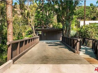 521 N East Channel Rd, Santa Monica, CA 90402