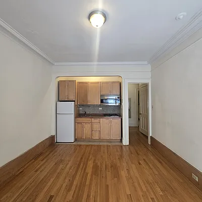 Kitchen, photo 1