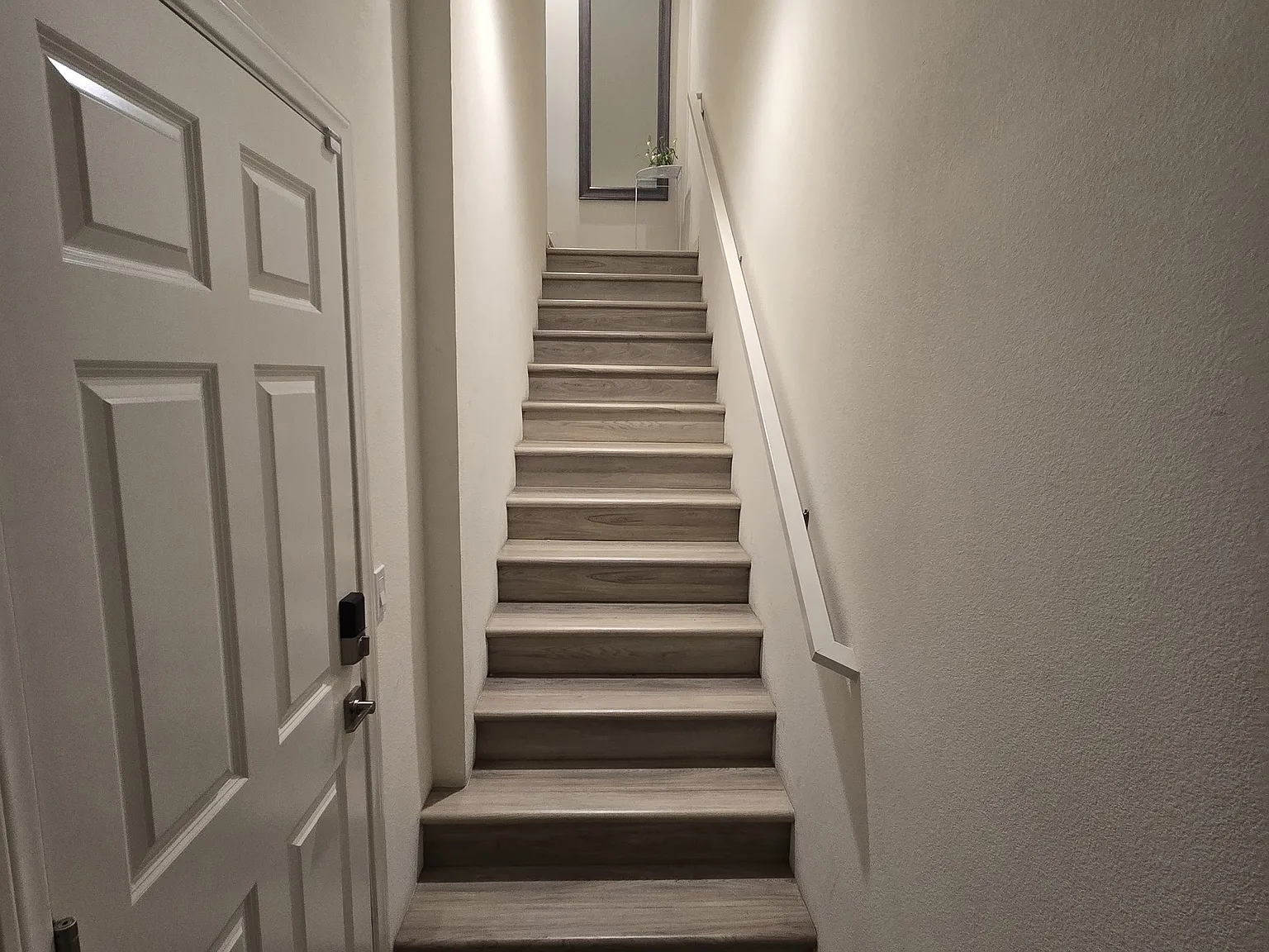 2 bed, 1283 sqft, $3,975 — Photo 4
