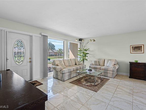 4th image of 1425 SE 29th Ter