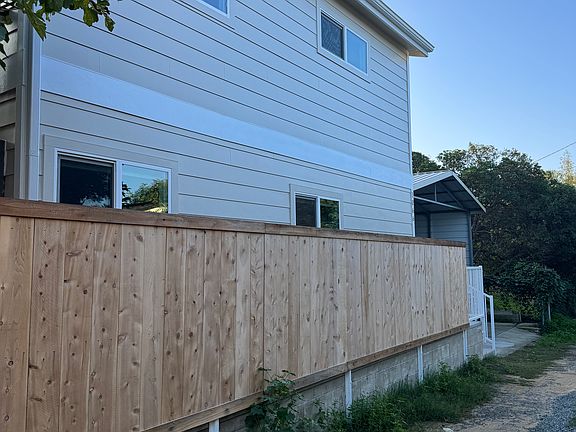 2nd image of 1066 Novara St