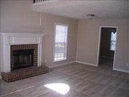 2nd image of 2841 Windcrest Trl
