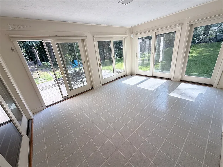 40 Bakers Hill Rd — Photo 8