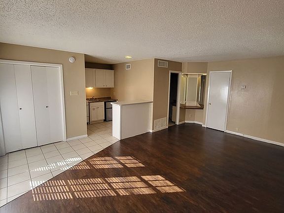 2nd image of 501 E Houston St APT 13
