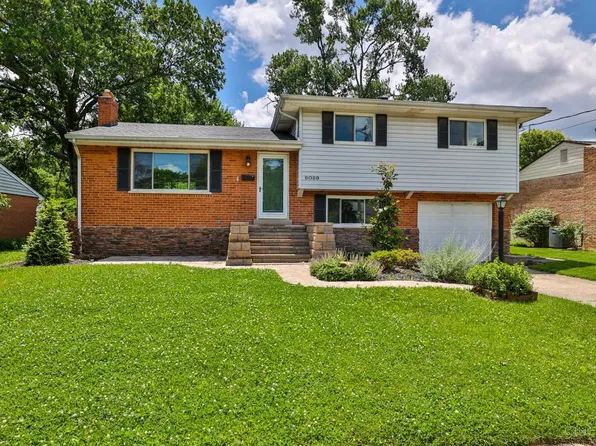 9099 Cherry Blossom Ln, Cincinnati, OH 45231