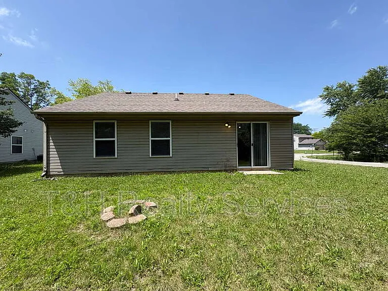 11331 Sweetleaf Dr — Photo 3